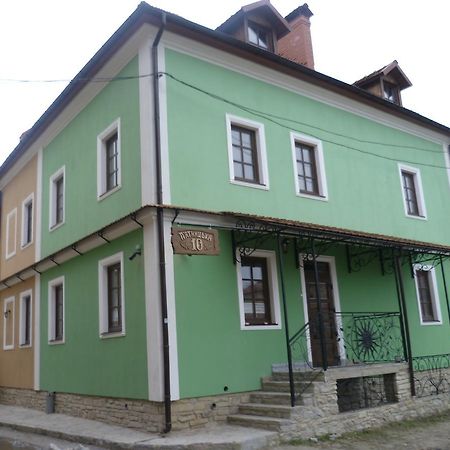 Home Hotel Kamjanets-Podilsky Buitenkant foto