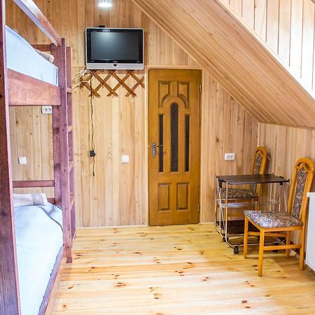 Home Hotel Kamjanets-Podilsky Buitenkant foto