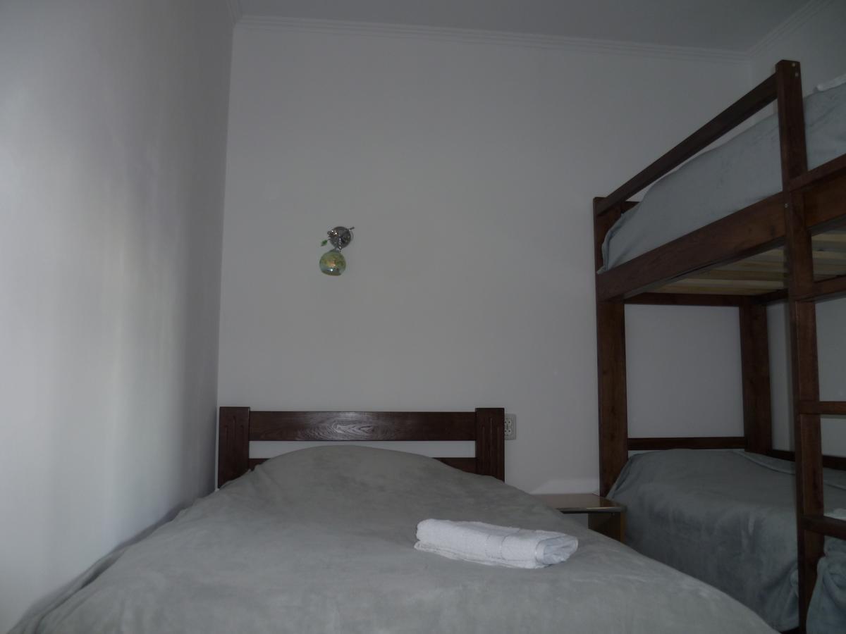 Home Hotel Kamjanets-Podilsky Buitenkant foto