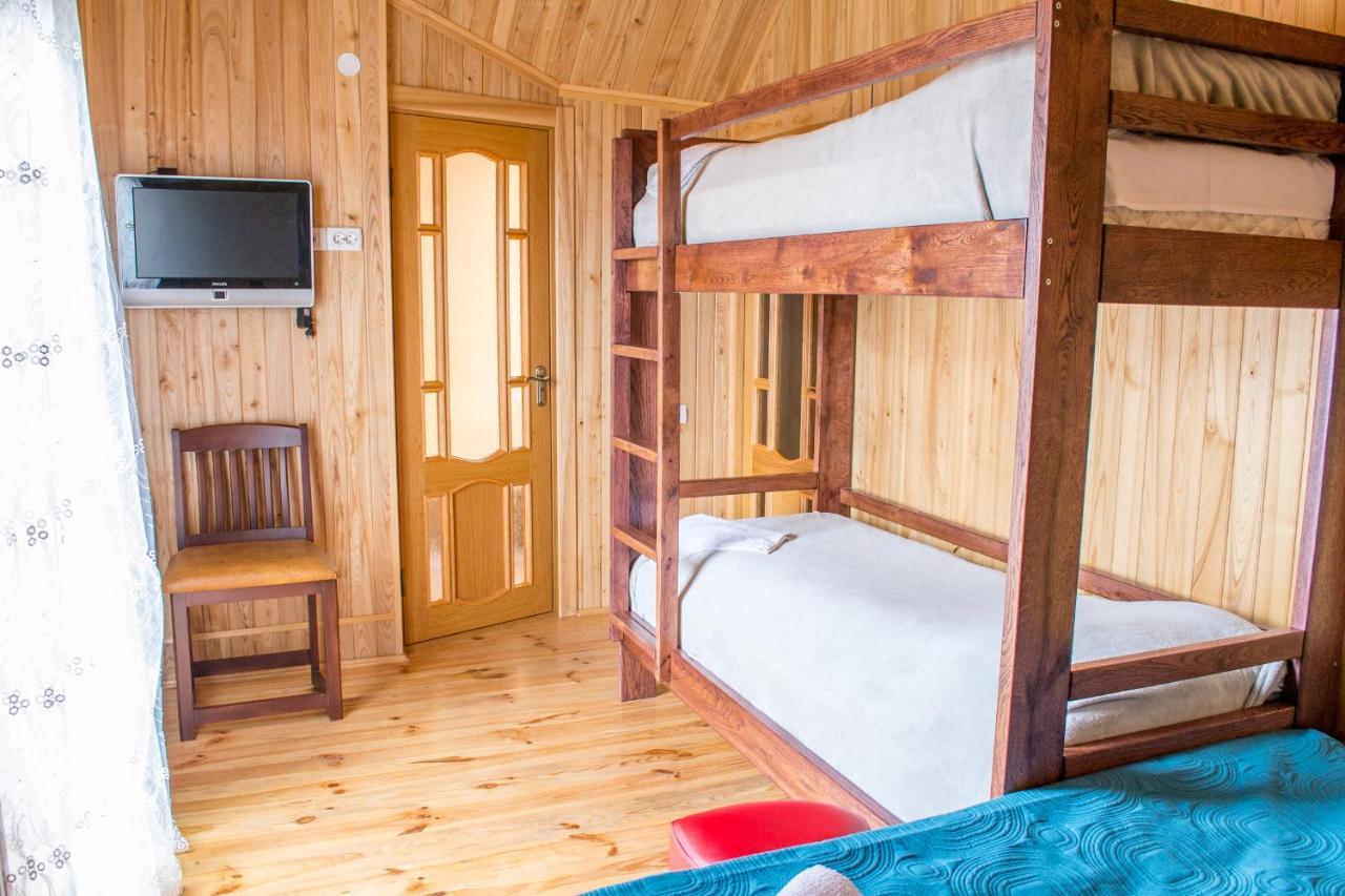 Home Hotel Kamjanets-Podilsky Buitenkant foto